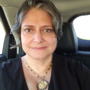 Meet your Posher, Brenda